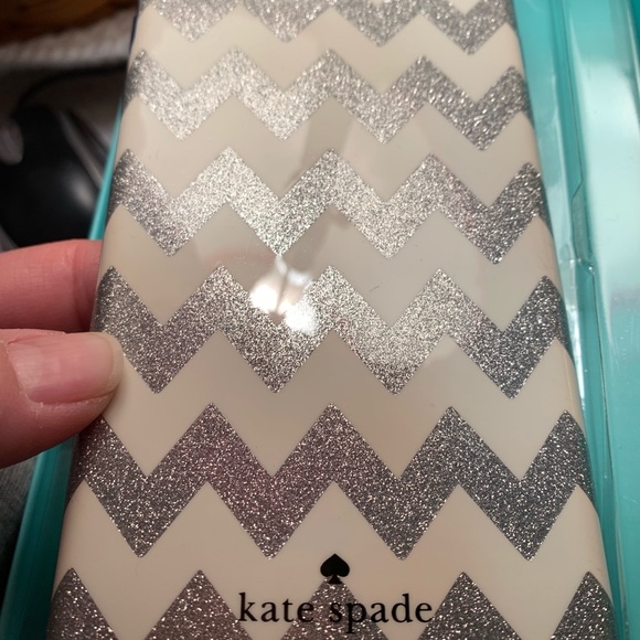 2 Kate Spade 7 Plus cases - Picture 4 of 5